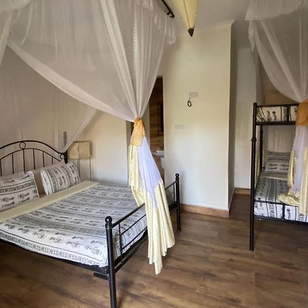 Ahadi Lodge アルーシャ エクステリア 写真