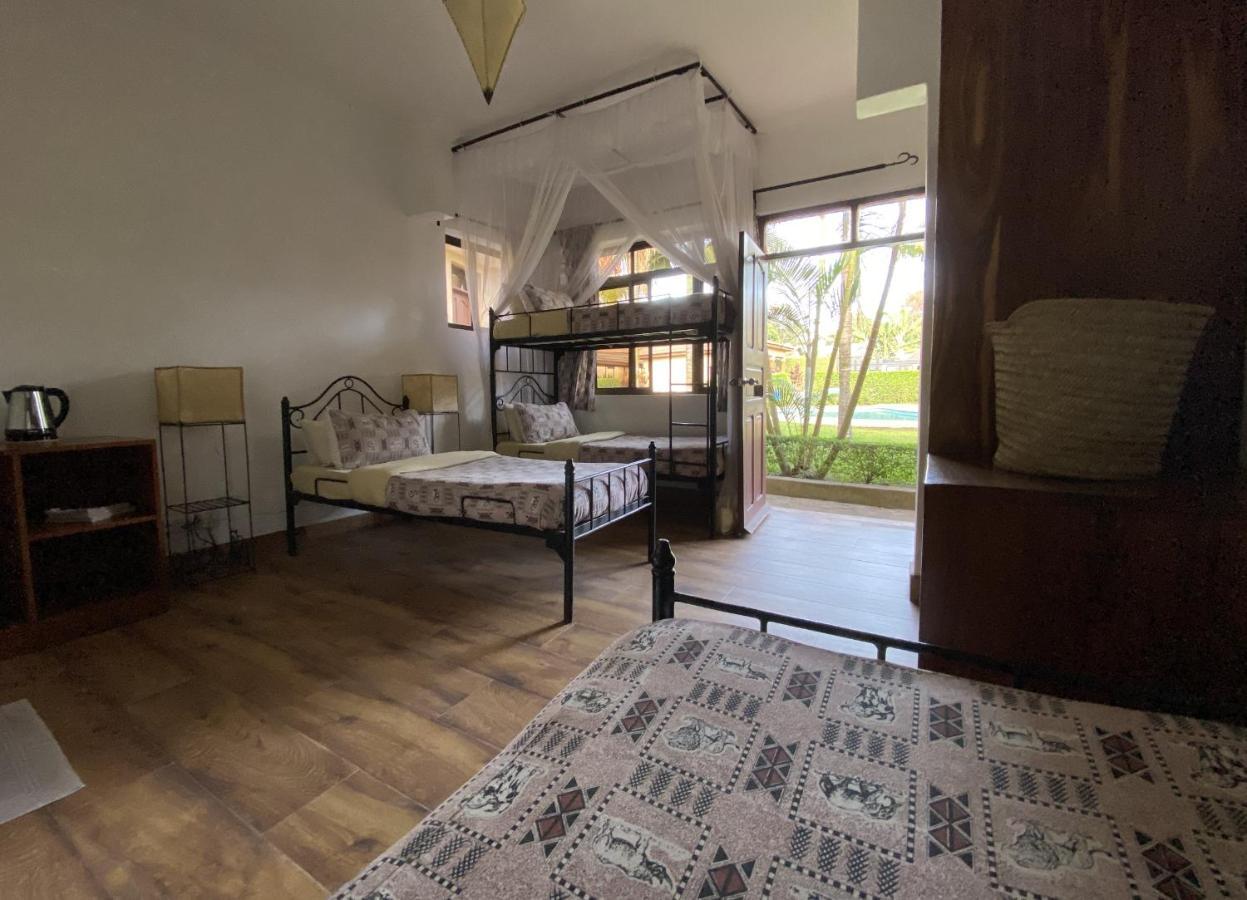 Ahadi Lodge アルーシャ エクステリア 写真