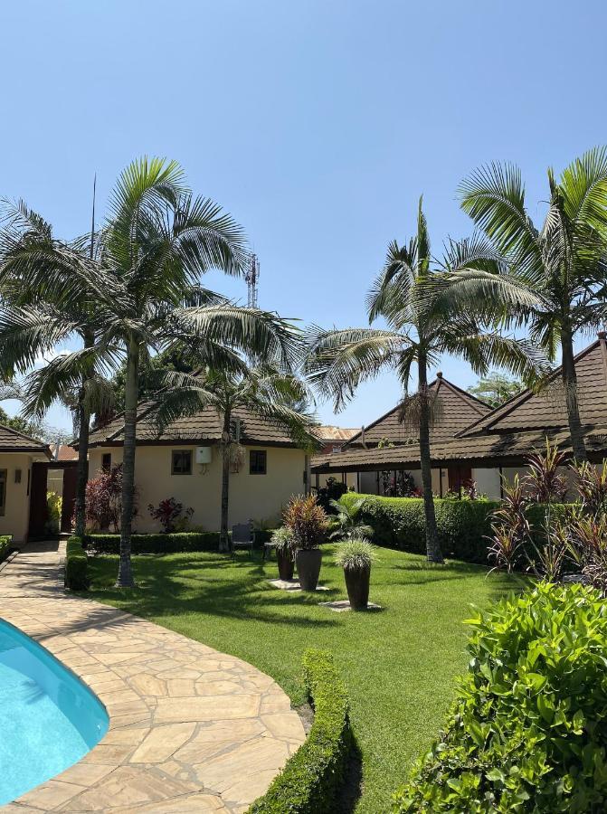 Ahadi Lodge アルーシャ エクステリア 写真